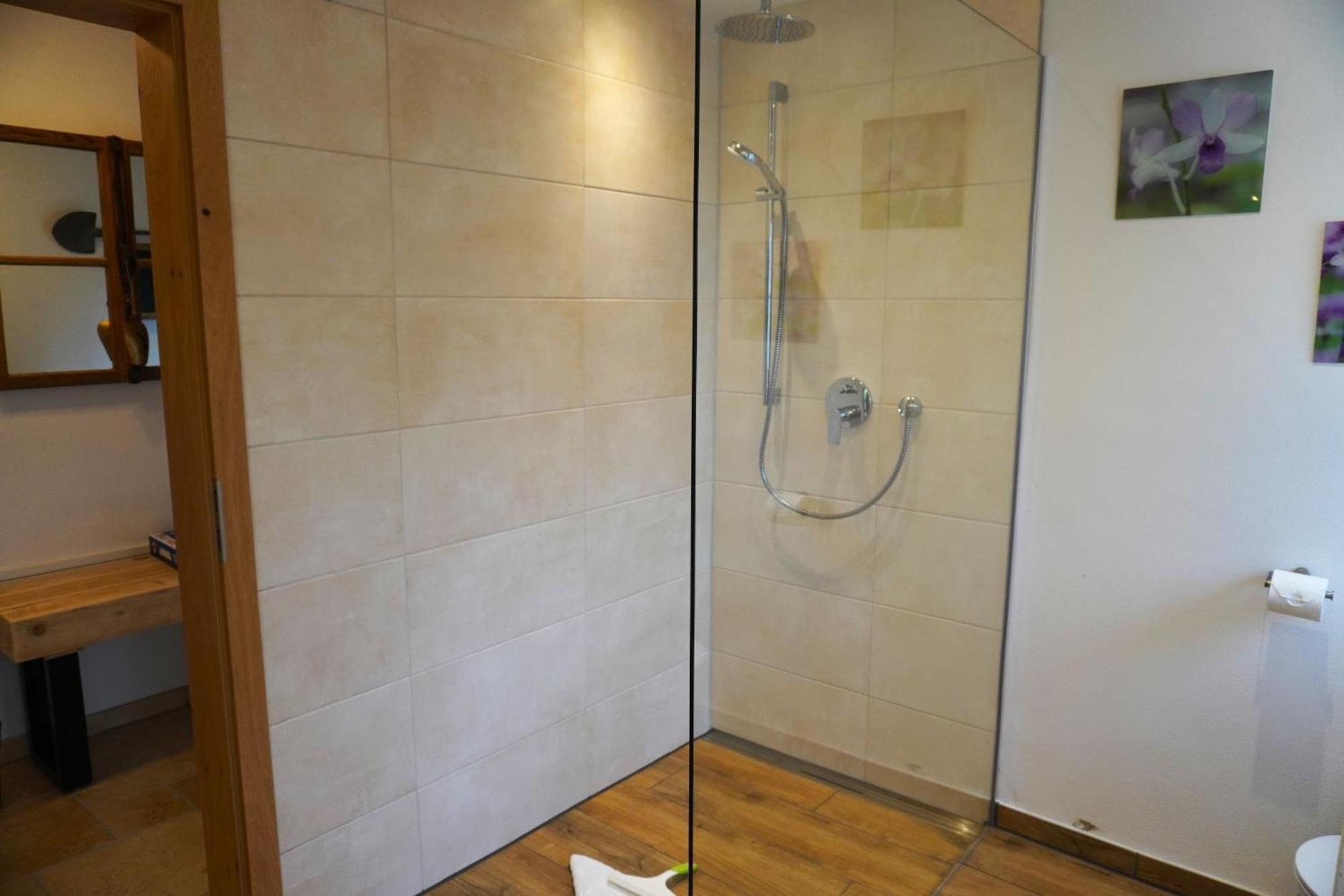 Ferienwohnung Lorenz Heufeld Buitenkant foto